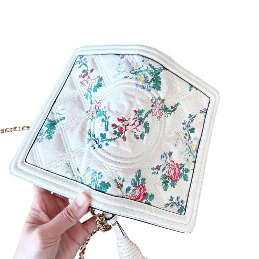 Tory Burch Quilted Floral White Leather Crossbody Bag with Tassel - Picture 6 of 8
